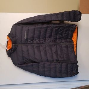 Mens small grey Eddie Bauer puffer jacket.